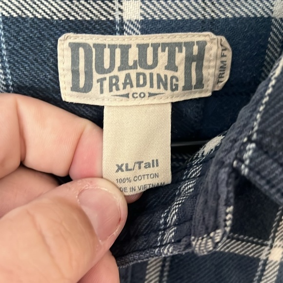 Duluth Trading Heavy Flannel Shacket Men's Sz XL Tall Blue/White Long Sleeve ! - Picture 3 of 8